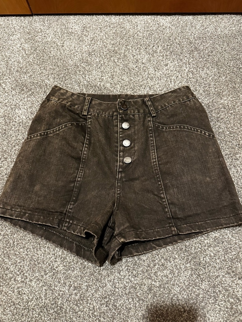 She + Sky High-Waist Button-Front Women’s Shorts - Brown